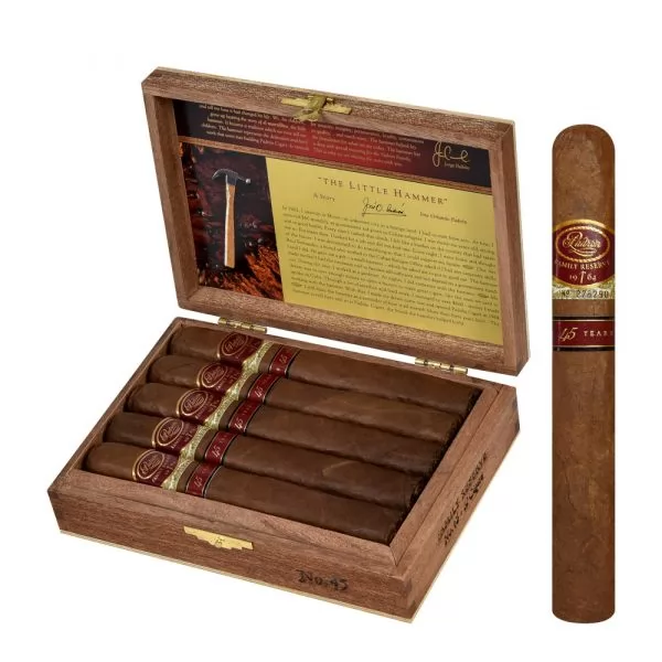 Padron Family Reserve No. 45 Natural