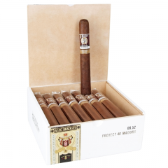 Alec Bradley Project 40 Toro Maduro