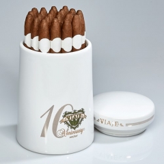 Viaje 10th Anniversary White Jar of 24