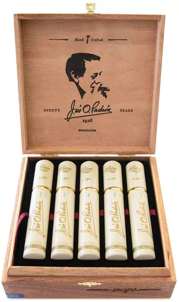 Padron 1926 Series No. 90 Tubo Natural