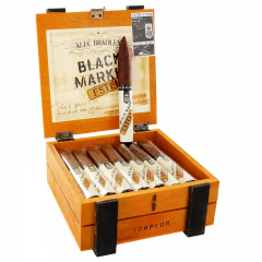 Alec Bradley Black Market Esteli Torpedo