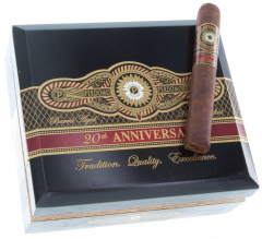 Perdomo 20th Anniversary Maduro Epicure E656