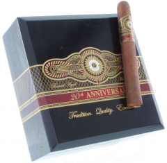 Perdomo 20th Anniversary Maduro Churchill C756